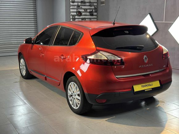 TEKİROĞLU OTOMOTİV'den 2016 MODEL RENAULT MEGANE 1.5 DCI