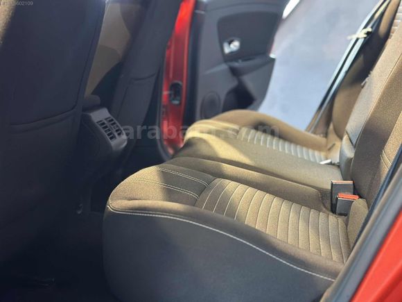 TEKİROĞLU OTOMOTİV'den 2016 MODEL RENAULT MEGANE 1.5 DCI