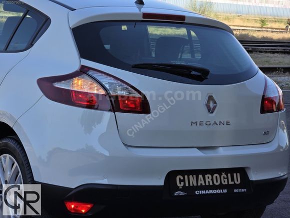 ÇINAROĞLU/2015/BOYASIZ/96.000 KM/MEGANE/1.5 DCI/TOUCH PLUS/BEYAZ