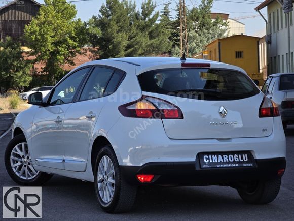 ÇINAROĞLU/2015/BOYASIZ/96.000 KM/MEGANE/1.5 DCI/TOUCH PLUS/BEYAZ