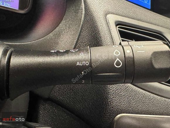 Sefa Oto 'dan DİZEL OTOMATİK MEGANE 133bin KM