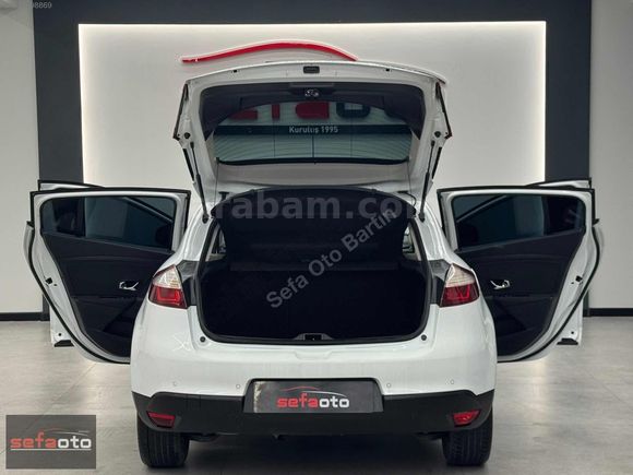 Sefa Oto 'dan DİZEL OTOMATİK MEGANE 133bin KM