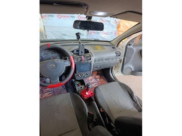 Sahibinden Opel Corsa 1.3 CDTI Cosmo 2005 Model  357.000 km Beyaz