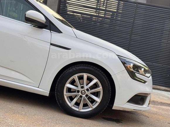 RENAULT MEGANE 1.5 DCİ TOUCH PLUS HATASIZ BOYASIZ