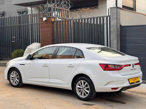 RENAULT MEGANE 1.5 DCİ TOUCH PLUS HATASIZ BOYASIZ