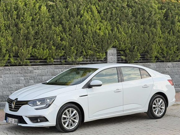 2020 RENAULT MEGANE DEGİŞENSİZ 2 PARÇA BOYALI