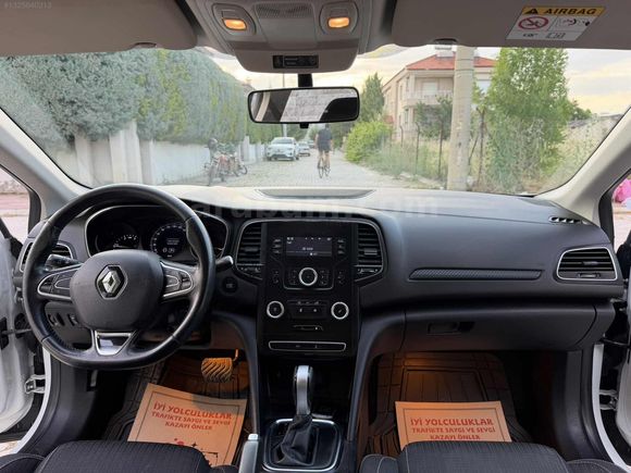 2020 RENAULT MEGANE DEGİŞENSİZ 2 PARÇA BOYALI