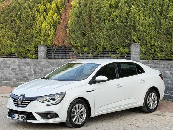 2020 RENAULT MEGANE DEGİŞENSİZ 2 PARÇA BOYALI