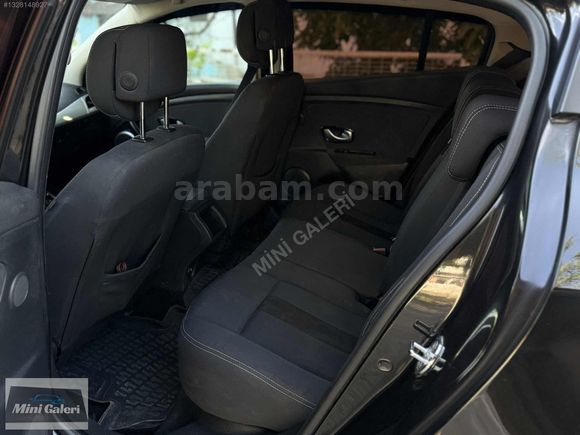 MİNİ GALERİ'DEN DEĞİŞENSİZ DYNAMİQUE MEGANE 3