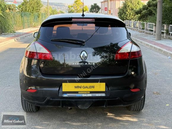 MİNİ GALERİ'DEN DEĞİŞENSİZ DYNAMİQUE MEGANE 3
