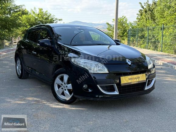 MİNİ GALERİ'DEN DEĞİŞENSİZ DYNAMİQUE MEGANE 3