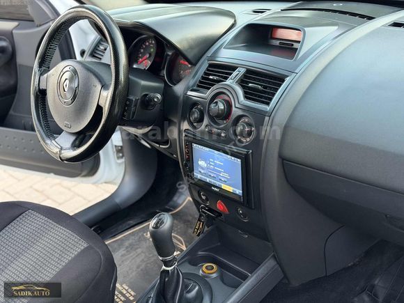 2006 RENAULT MEGANE 1.5 DİZEL - KLİMALI - MASRAFSIZ
