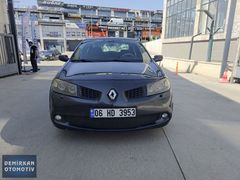 DEMİRKAN OTOMOTİV'DEN DEĞİŞENSİZ MEGANE 1.6 PRİVİLEGE