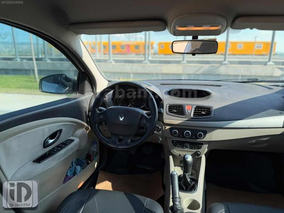 HATASIZA YAKIN 188 BİNDE MEGANE