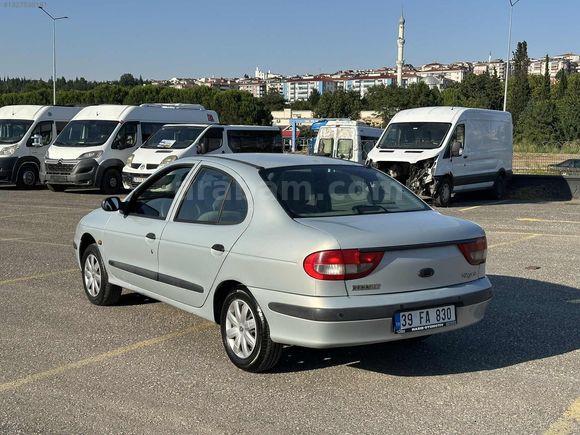 NASIR OTOMOTİVDEN 2000 MODEL MEGAN 1 KLİMA
