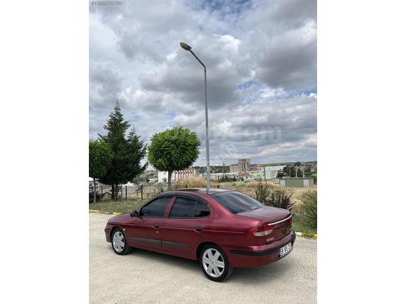 RENAULT MEGANE 1.6 KLİMALI - TAKASLI