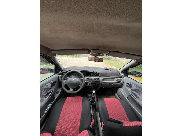 RENAULT MEGANE 1.6 KLİMALI - TAKASLI