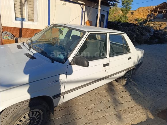 Sahibinden Renault R 9 1.4 Broadway 1994 Model