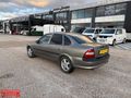 1998 MODEL DİJİTAL KLİMALI 2.0 BENZİN LPG