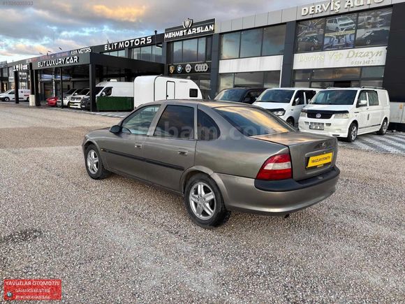 1998 MODEL DİJİTAL KLİMALI 2.0 BENZİN LPG