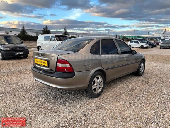 1998 MODEL DİJİTAL KLİMALI 2.0 BENZİN LPG