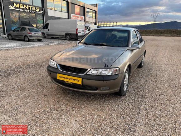 1998 MODEL DİJİTAL KLİMALI 2.0 BENZİN LPG