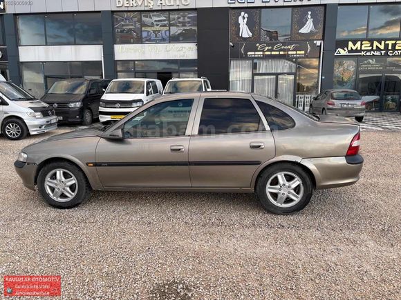 1998 MODEL DİJİTAL KLİMALI 2.0 BENZİN LPG