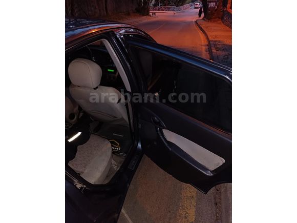 Sahibinden Ford Focus 1.8 Di Ghia 2003 Model