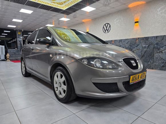 2006 MODEL SEAT TOLEDO HATASIZ AYARINDA DÜŞÜK KM, REDE ÇOK TEMİZ