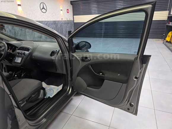 2006 MODEL SEAT TOLEDO HATASIZ AYARINDA DÜŞÜK KM, REDE ÇOK TEMİZ