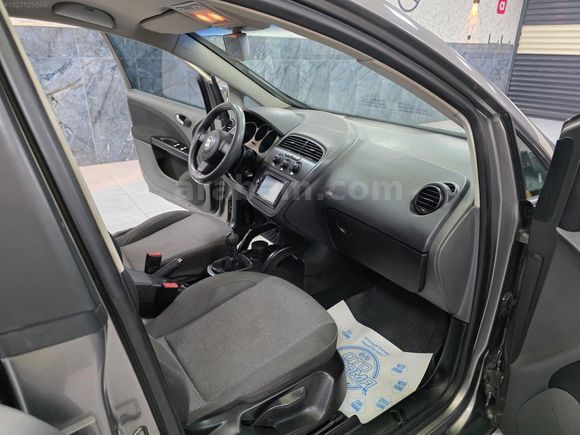 2006 MODEL SEAT TOLEDO HATASIZ AYARINDA DÜŞÜK KM, REDE ÇOK TEMİZ