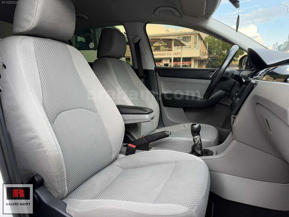 2015 SEAT TOLEDO 1.6 TDİ STYLE 105 HP+GERİ GÖRÜŞ+TABLET EKRAN