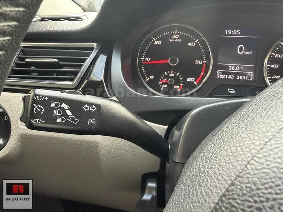 2015 SEAT TOLEDO 1.6 TDİ STYLE 105 HP+GERİ GÖRÜŞ+TABLET EKRAN