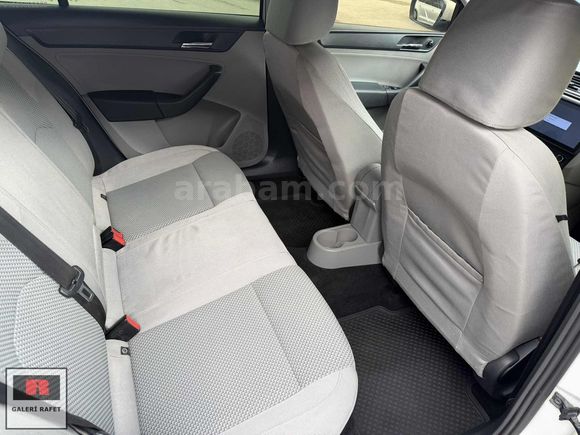 2015 SEAT TOLEDO 1.6 TDİ STYLE 105 HP+GERİ GÖRÜŞ+TABLET EKRAN