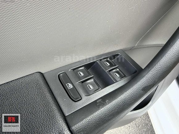 2015 SEAT TOLEDO 1.6 TDİ STYLE 105 HP+GERİ GÖRÜŞ+TABLET EKRAN