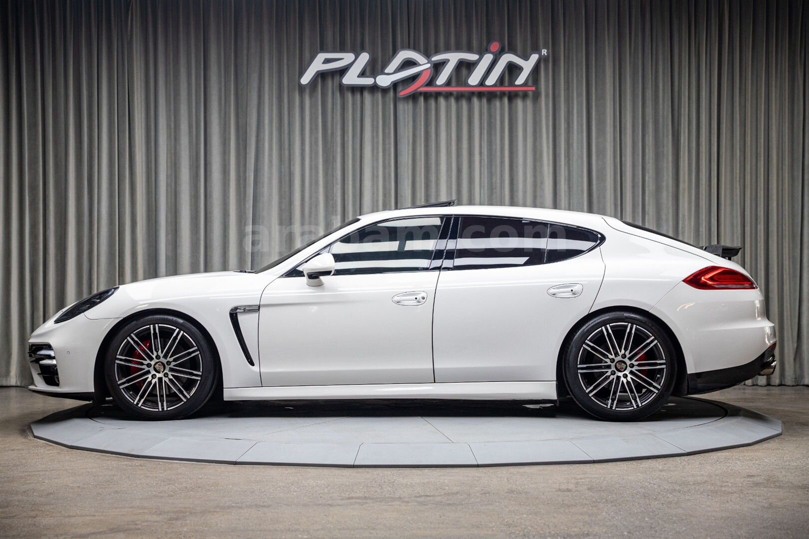 Galeriden Porsche Panamera 4S 2011 Model İstanbul 163.303 km Beyaz 3