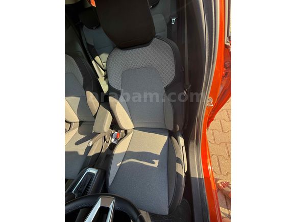 Sahibinden Renault Clio 1.0 TCe Evolution 2023 Model 