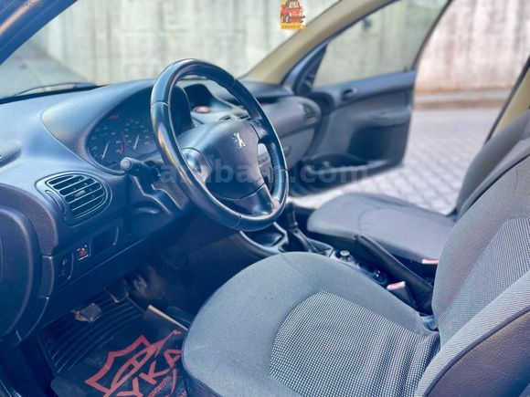 2010 MODEL 1.4 LPGLİ COMFORT 171 BİN DE KLİMA BUZ