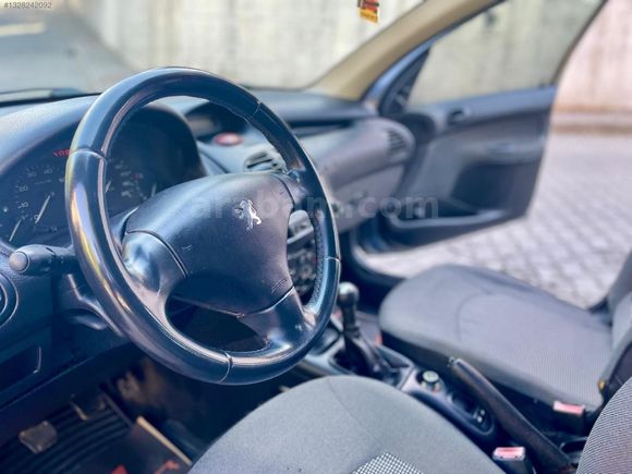 2010 MODEL 1.4 LPGLİ COMFORT 171 BİN DE KLİMA BUZ