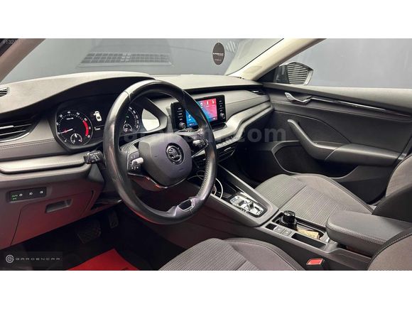 ""GARDEN""2022 OCTAVİA 1.5 E-TEC DSG GRİ/ANTRASİT ŞERİT TAKİP