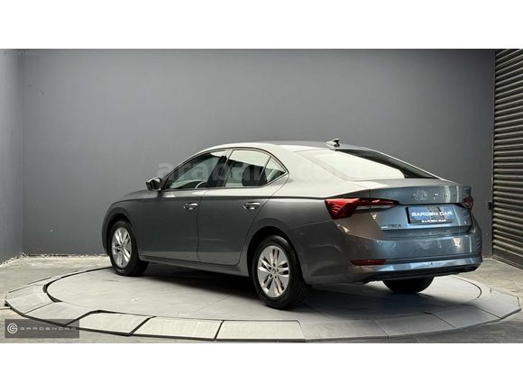 ""GARDEN""2022 OCTAVİA 1.5 E-TEC DSG GRİ/ANTRASİT ŞERİT TAKİP
