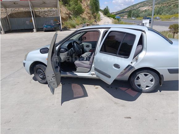 Sahibinden Renault Clio 1.4 Authentique 2004 Model 