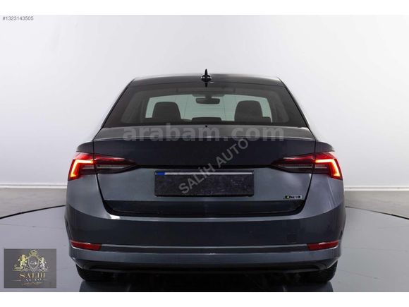 İLK ELDEN %20 FATURALI 65 BİN KM 1.5 TSI e-Tec Elite DSG OCTAVIA