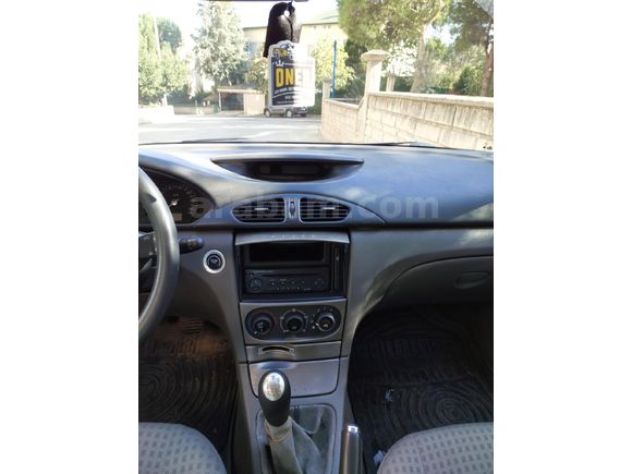 Sahibinden Renault Laguna 1.6 Expression 2004 Model