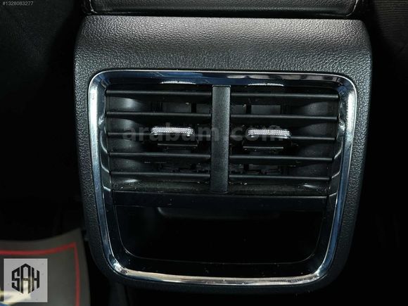DEĞİŞEN'SİZ 2023 SKODA OCTAVİA 1.5 E-TEC PREMİUM DSG HİBRİT