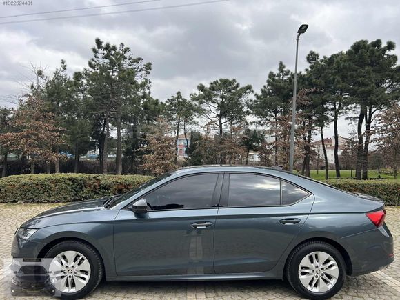 MERT TURANDAN 2021 OCTAVİA 1.5TSİ ELİT DSG HATASIZ 152.000 KMDE