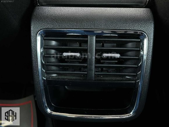 DEĞİŞEN'SİZ 2023 SKODA OCTAVİA 1.5 E-TEC PREMİUM DSG HİBRİT
