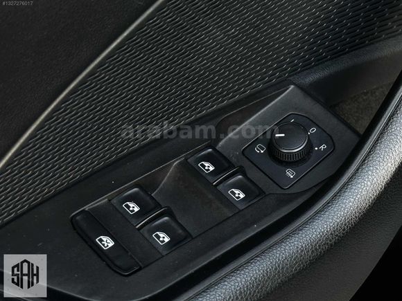 DEĞİŞEN'SİZ 2023 SKODA OCTAVİA 1.5 E-TEC PREMİUM DSG HİBRİT