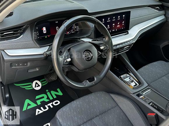 DEĞİŞEN'SİZ 2023 SKODA OCTAVİA 1.5 E-TEC PREMİUM DSG HİBRİT