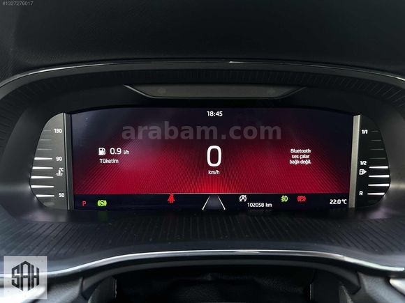 DEĞİŞEN'SİZ 2023 SKODA OCTAVİA 1.5 E-TEC PREMİUM DSG HİBRİT